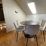 Old Town - Muurivahe Apartment